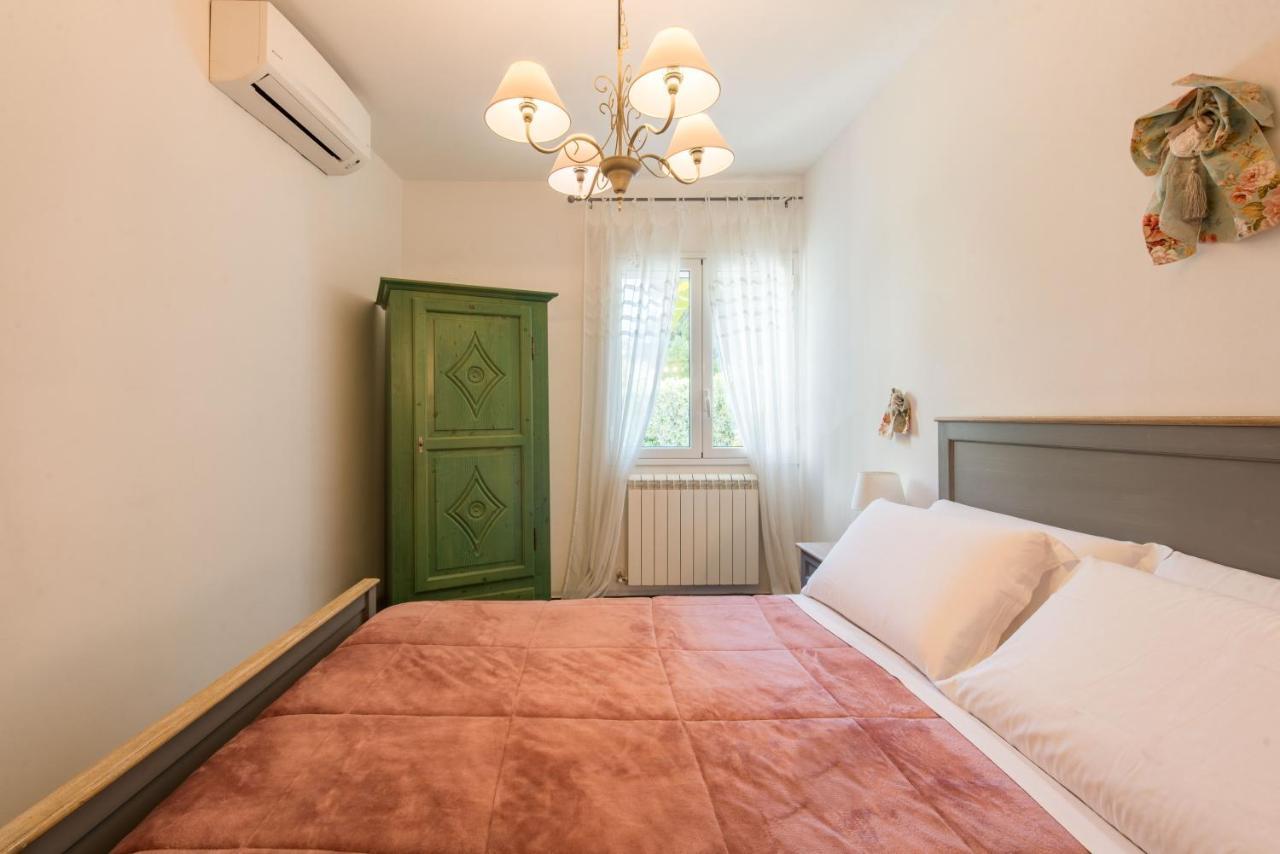 Villa Cinzia-150 Mt From The Beach Mondello Exterior foto
